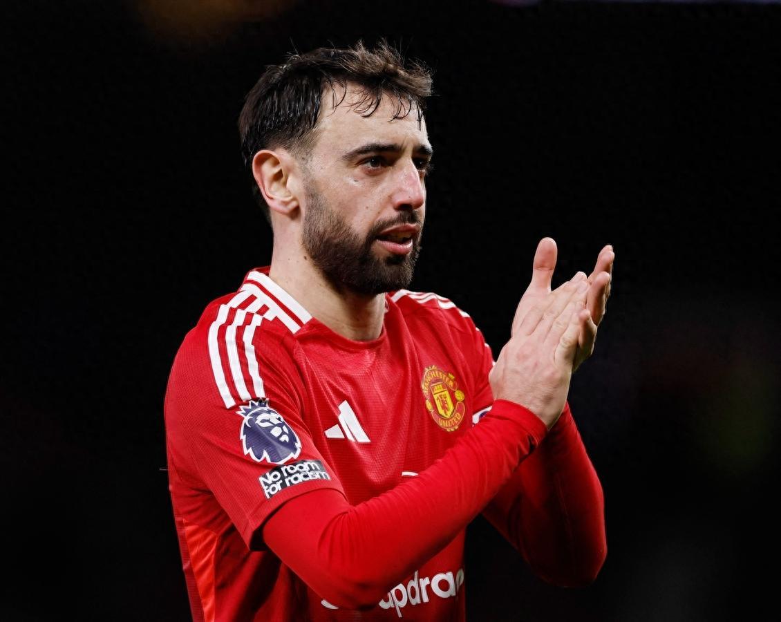 奇异果-阿扎伦卡连续十二场比赛得分超过险胜，曼联不断突破！