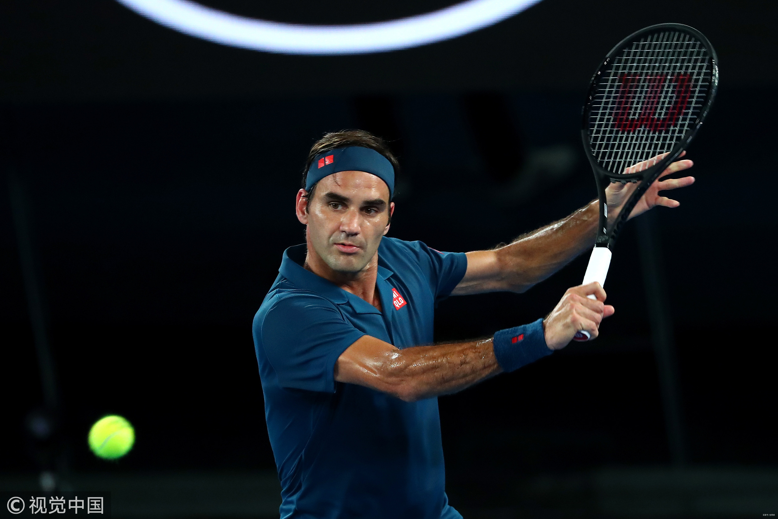 奇异果-费德勒回归赛场，回归赛场首场状态亮眼，独行侠观众沸腾！的简单介绍